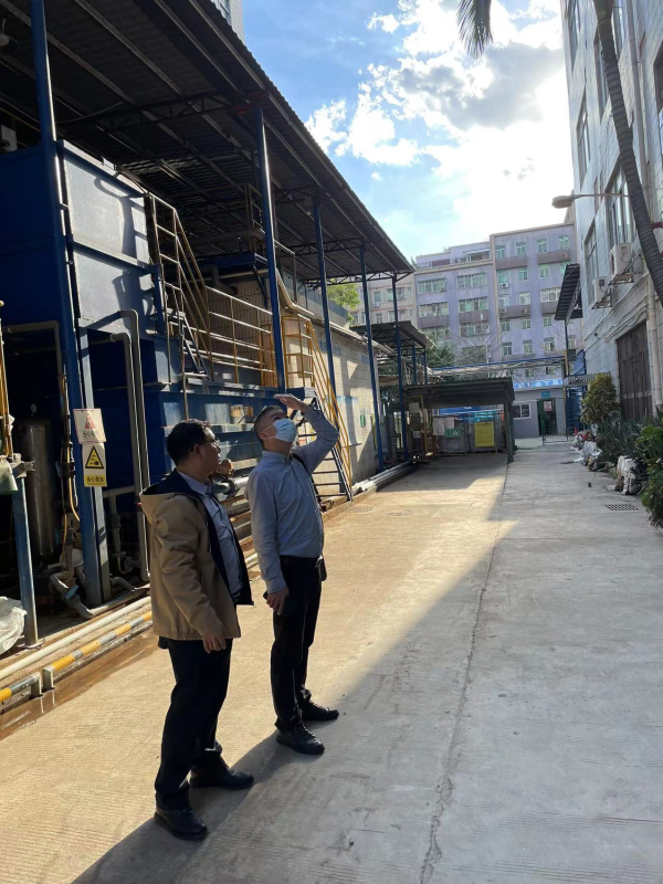 黨旗在防疫一線高高飄揚   ——深紡物業黨員干部亮身份、防疫當先鋒